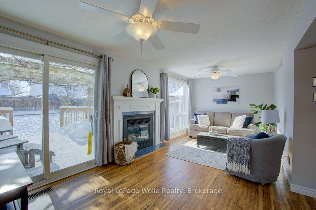 Photo 14 of 487 Sandbanks Crescent, Waterloo — HOMEH