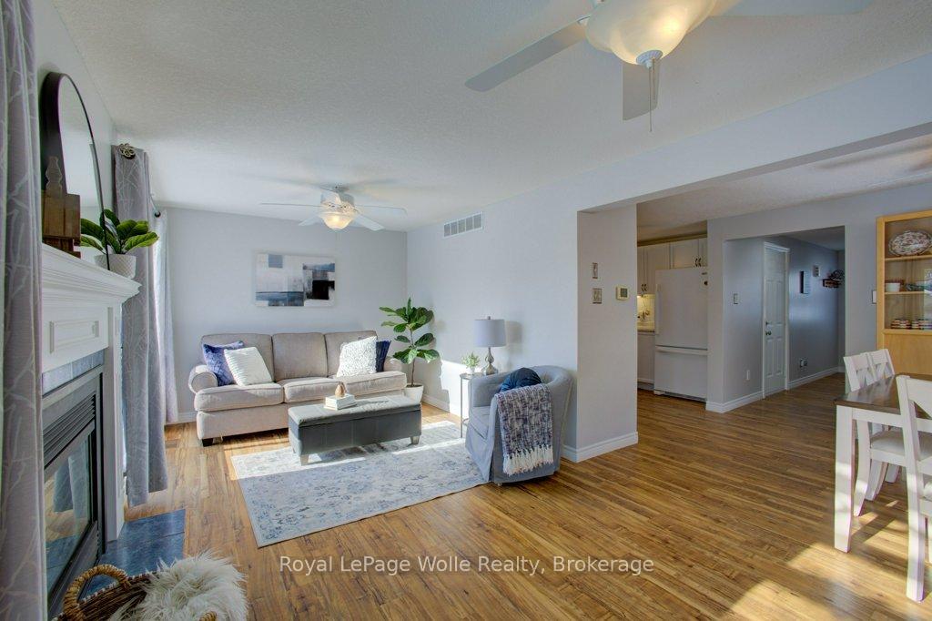 Photo 15 of 487 Sandbanks Crescent, Waterloo — HOMEH