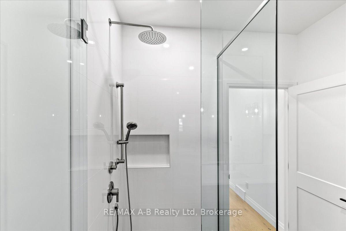 Photo 9 of 175 Wimpole Street, West Perth, Mitchell — HOMEH