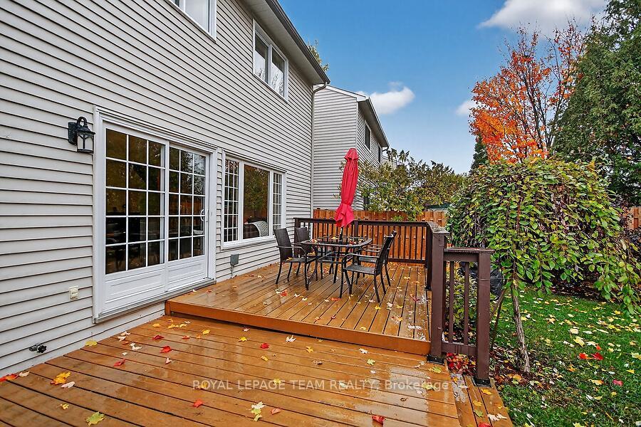 Photo 27 of 27 Benlark Road, Ottawa, Barrhaven - On the Green — HOMEH