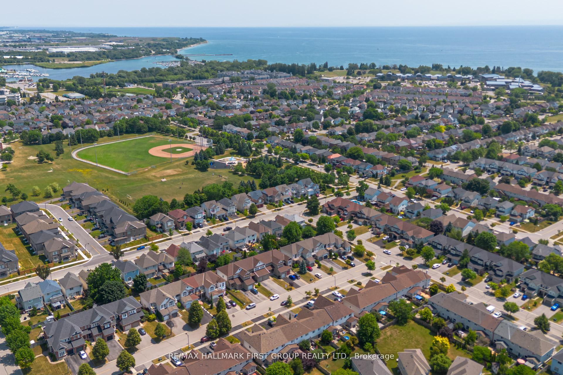 Photo 22 of 19 Inlet Bay Drive, Whitby, Port Whitby — HOMEH