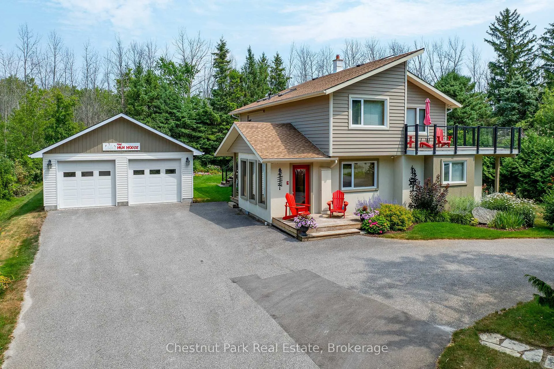 Photo 2 of 119 Martin Grove, Blue Mountains — HOMEH