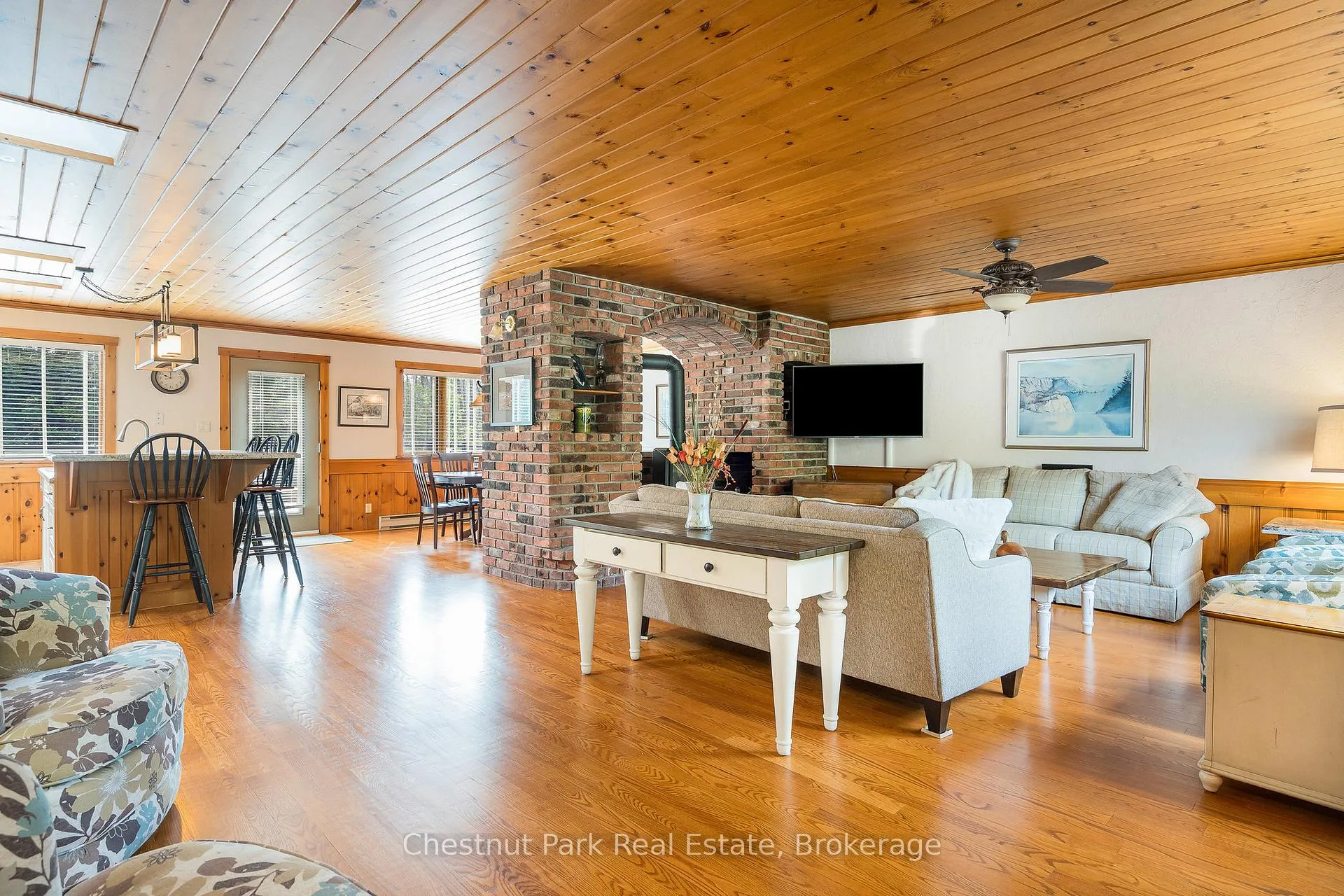 Photo 12 of 119 Martin Grove, Blue Mountains — HOMEH