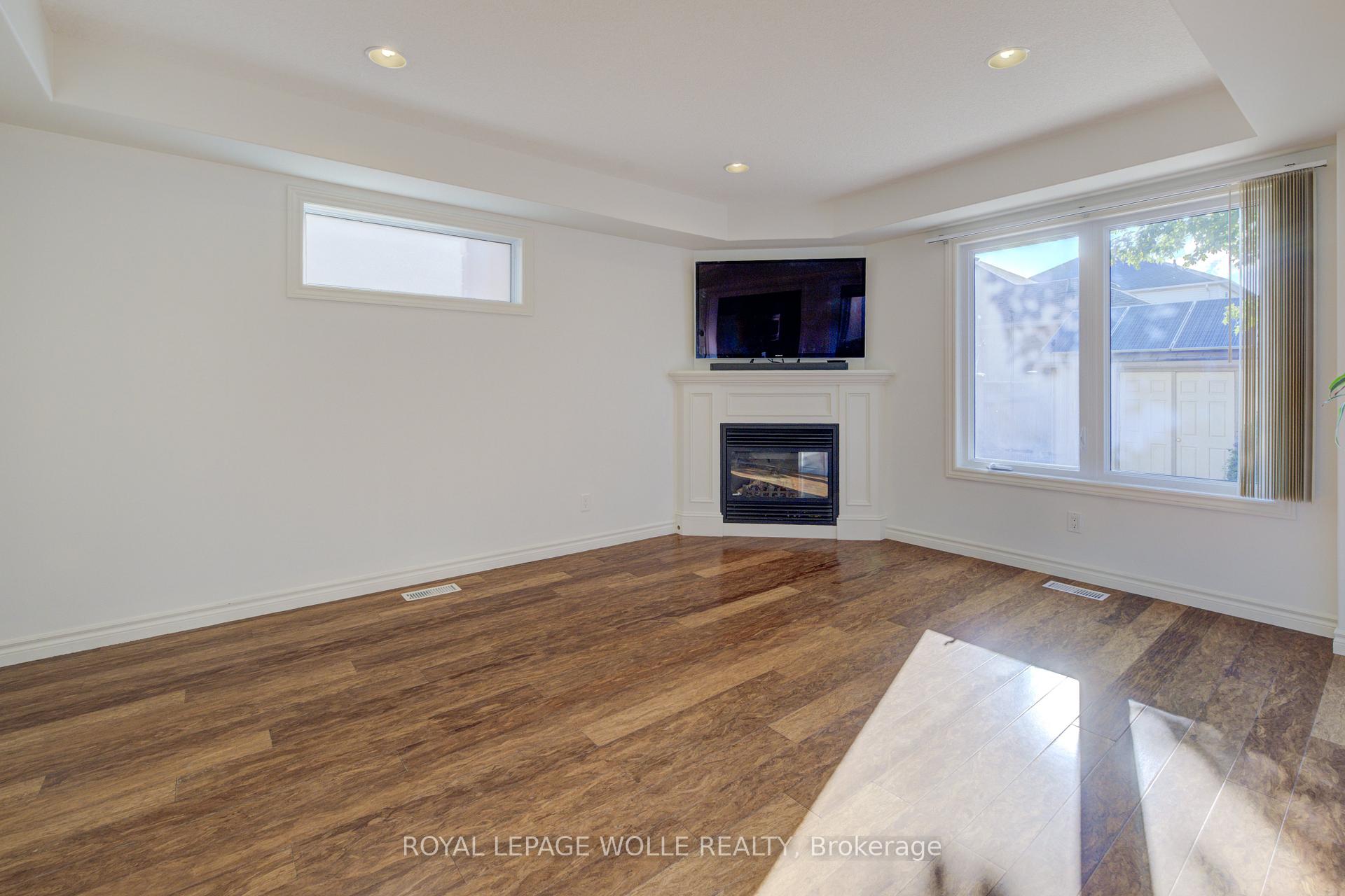 Photo 13 of 18 Knapp Road, Woolwich — HOMEH
