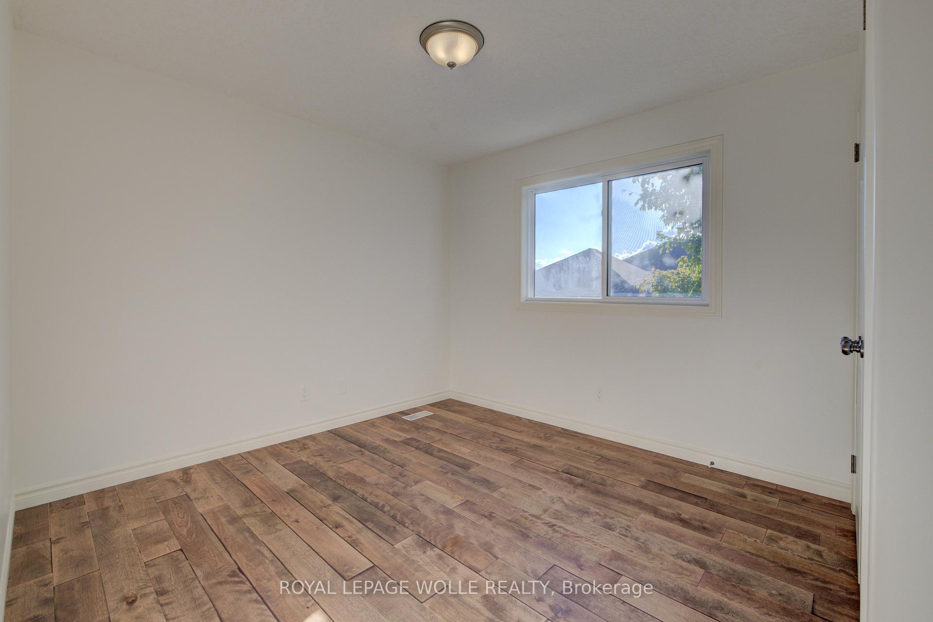 Photo 27 of 18 Knapp Road, Woolwich — HOMEH