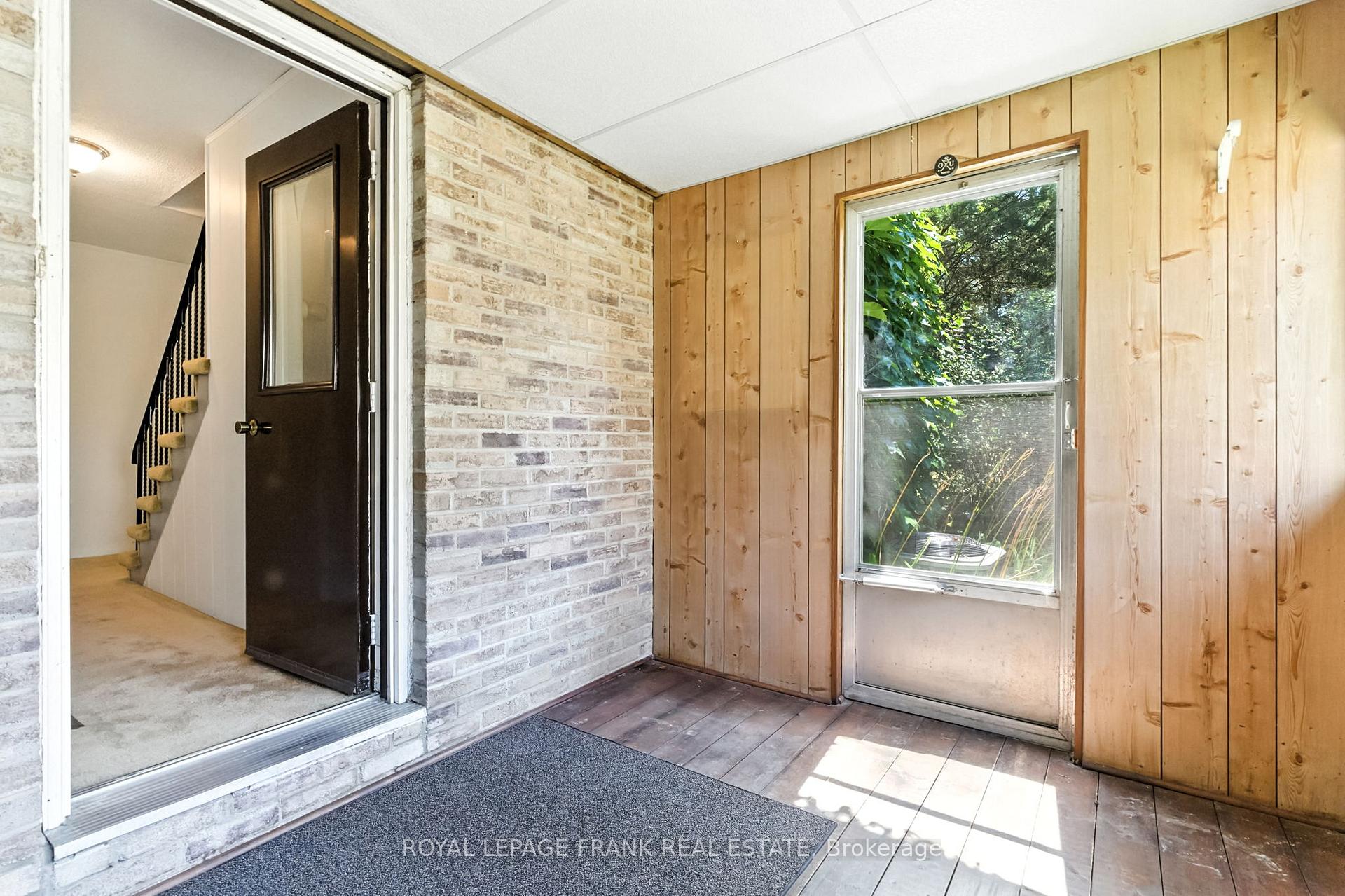 Photo 15 of 124 Guthrie Crescent, Whitby, Lynde Creek — HOMEH