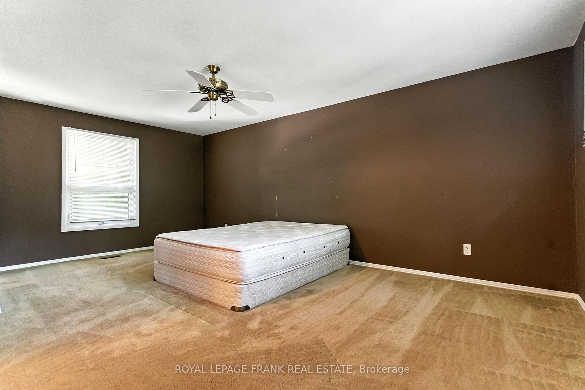 Photo 17 of 124 Guthrie Crescent, Whitby, Lynde Creek — HOMEH