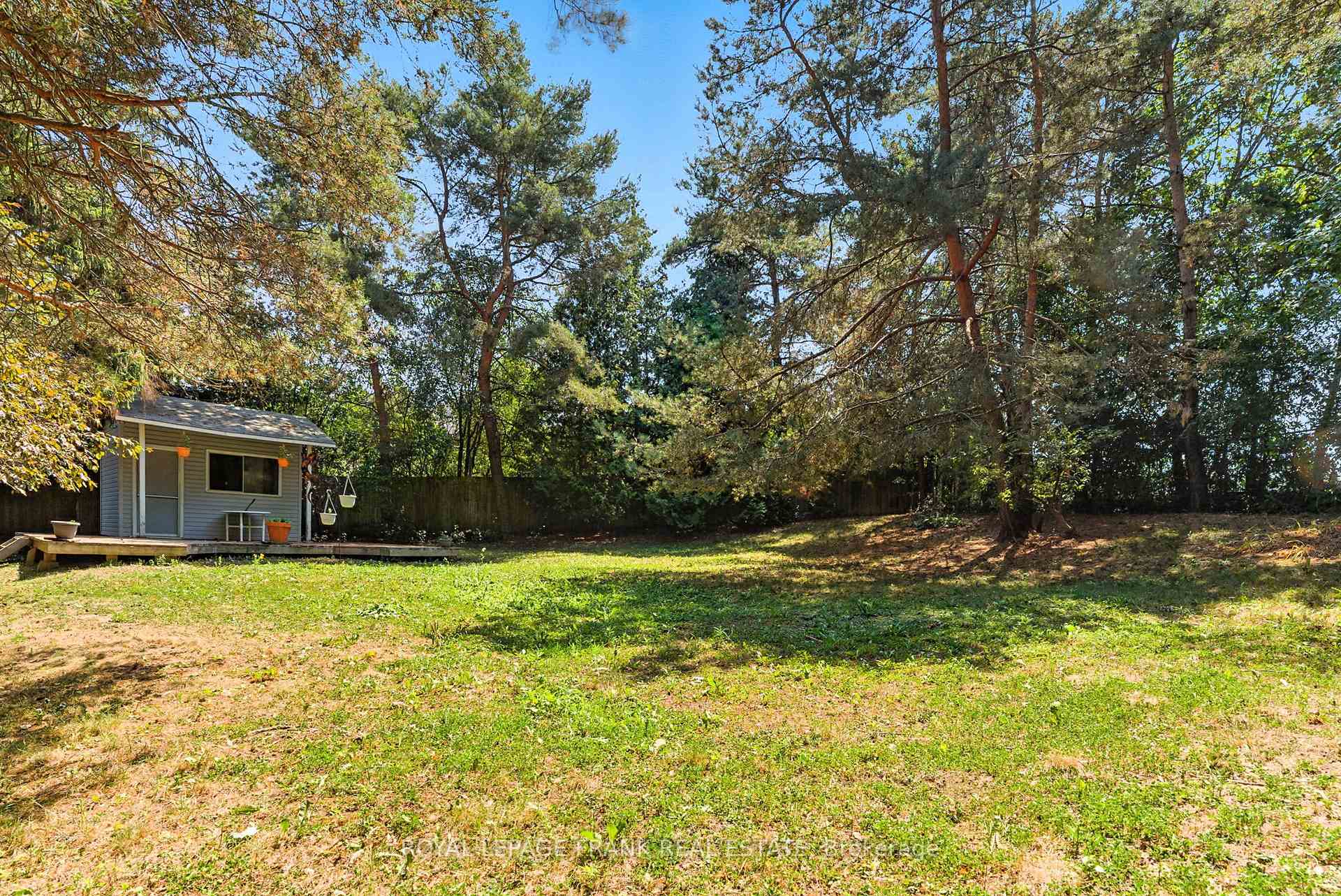 Photo 24 of 124 Guthrie Crescent, Whitby, Lynde Creek — HOMEH