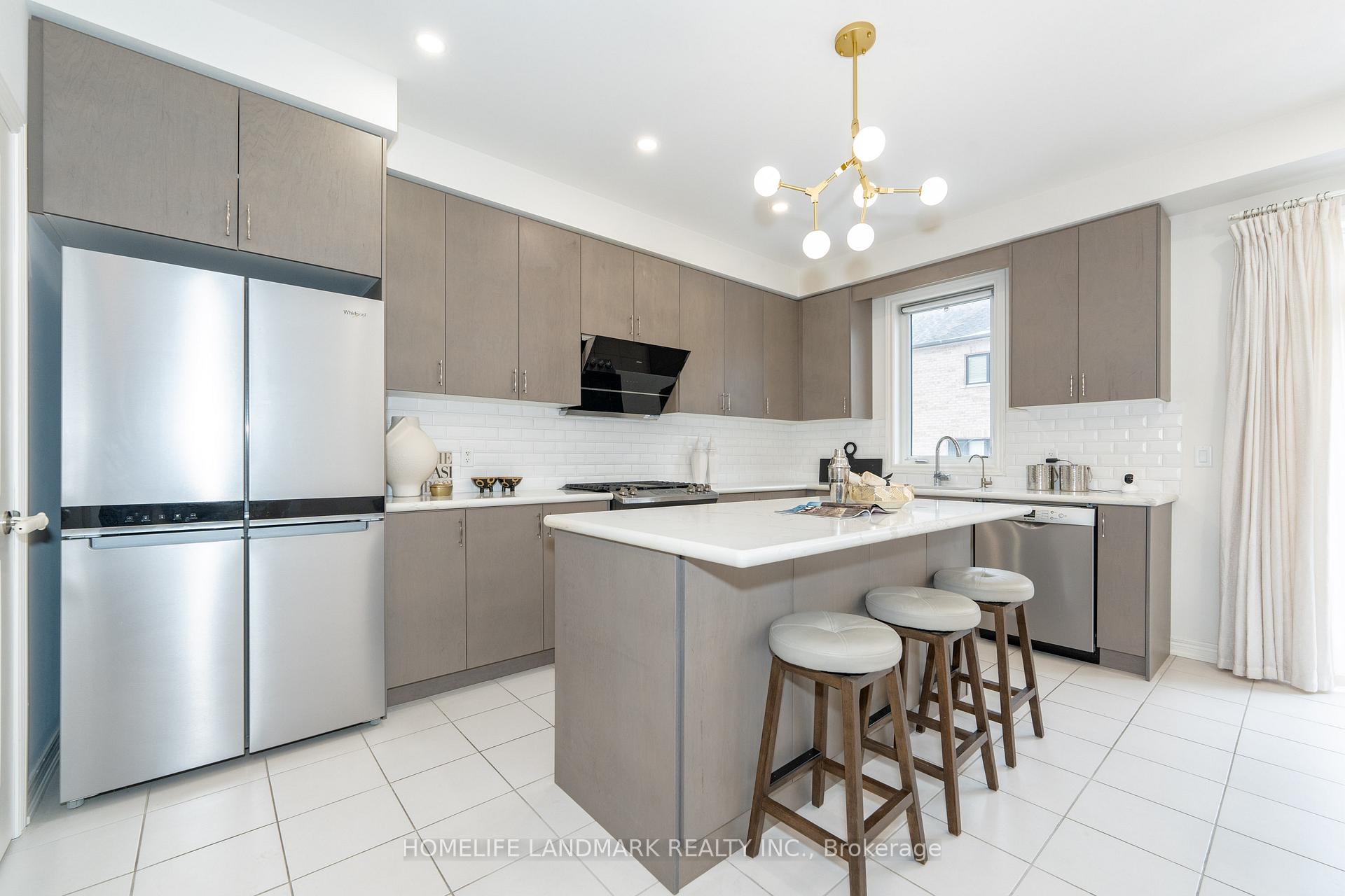 Photo 7 of 18 Crofting Crescent, Markham, Wismer — HOMEH