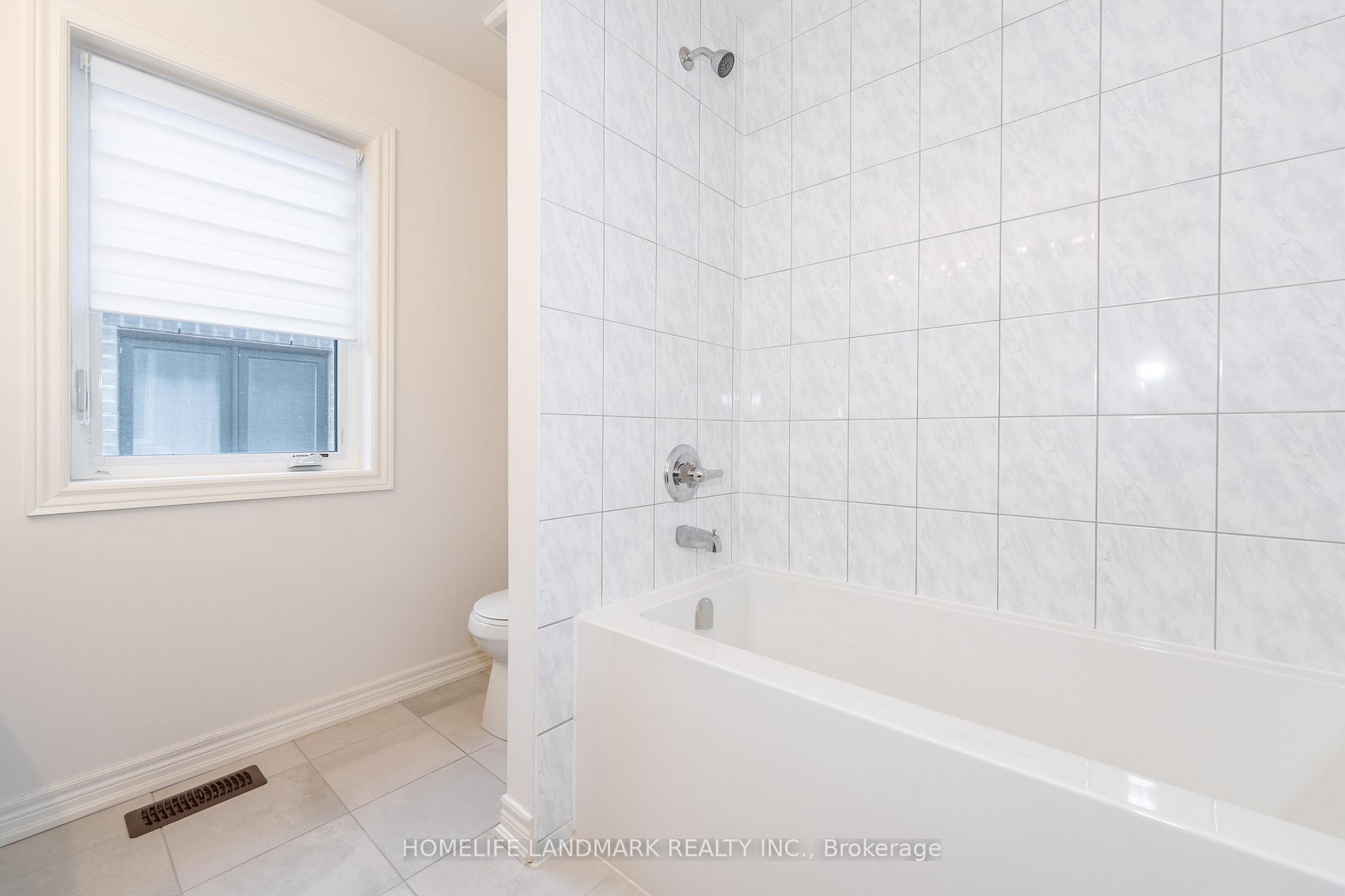 Photo 20 of 18 Crofting Crescent, Markham, Wismer — HOMEH