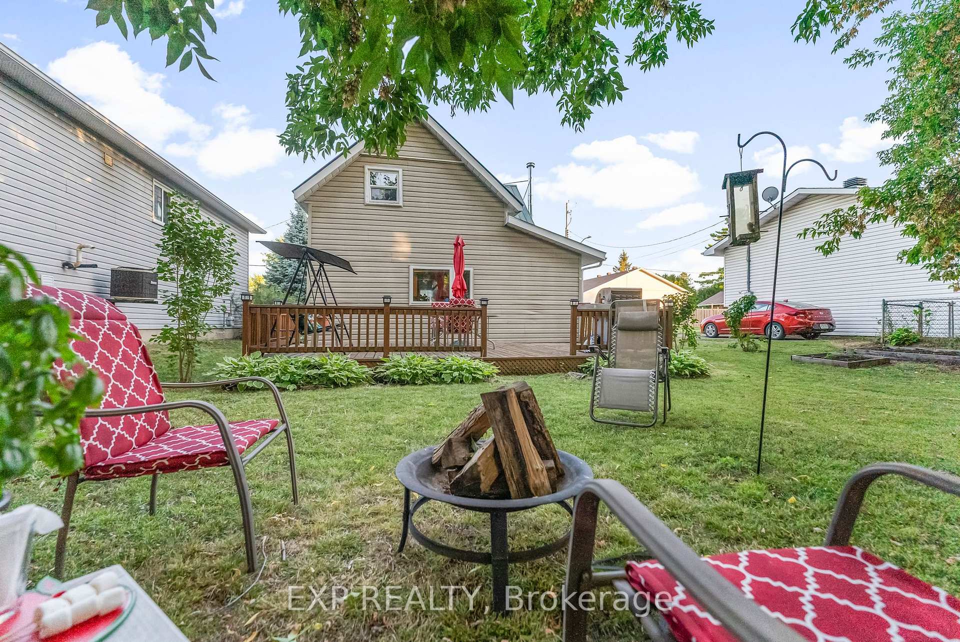Photo 20 of 97 Edward Street S, Arnprior — HOMEH