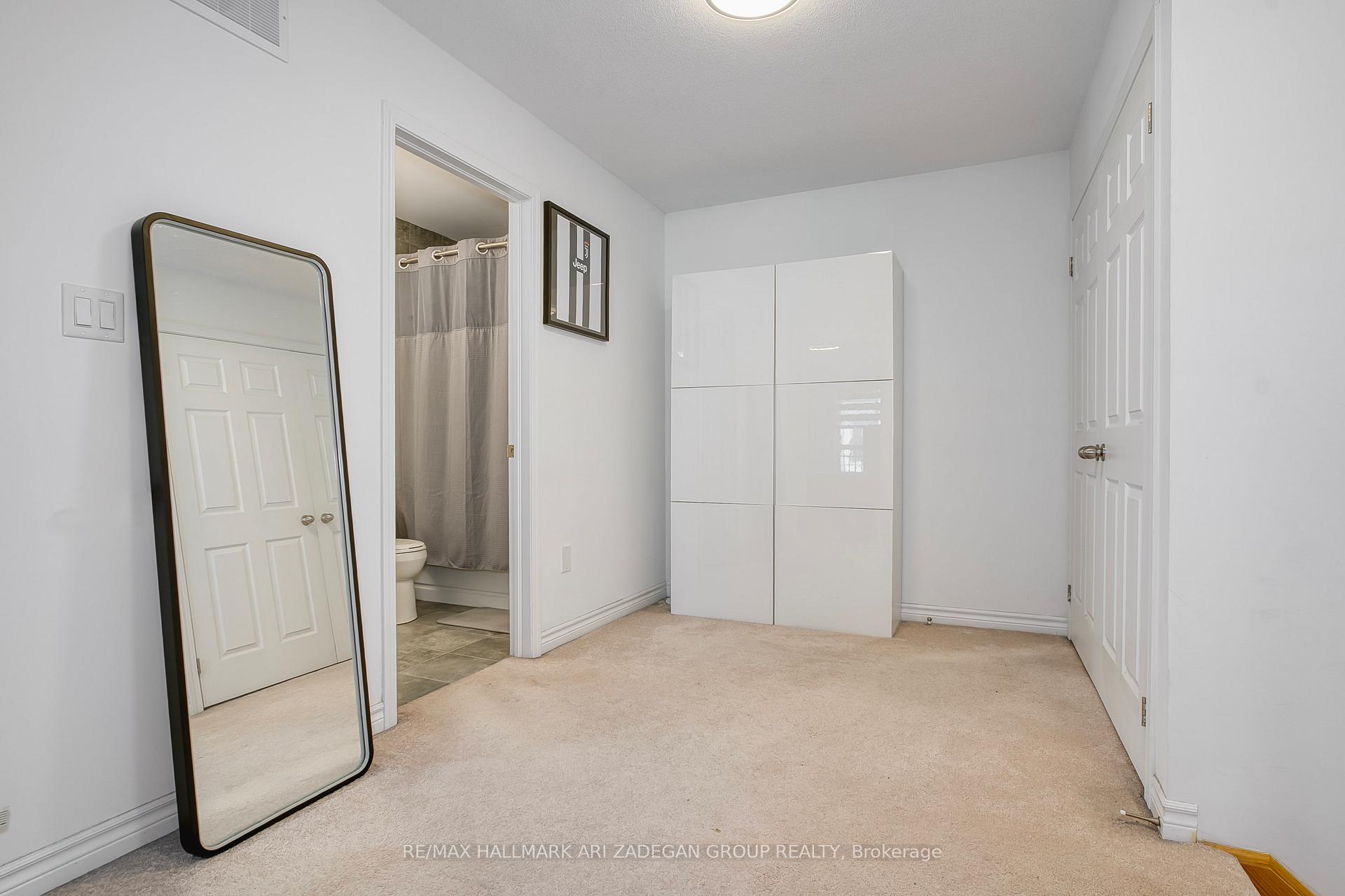 Photo 14 of 1020 Dunsley Way, Whitby, Pringle Creek — HOMEH