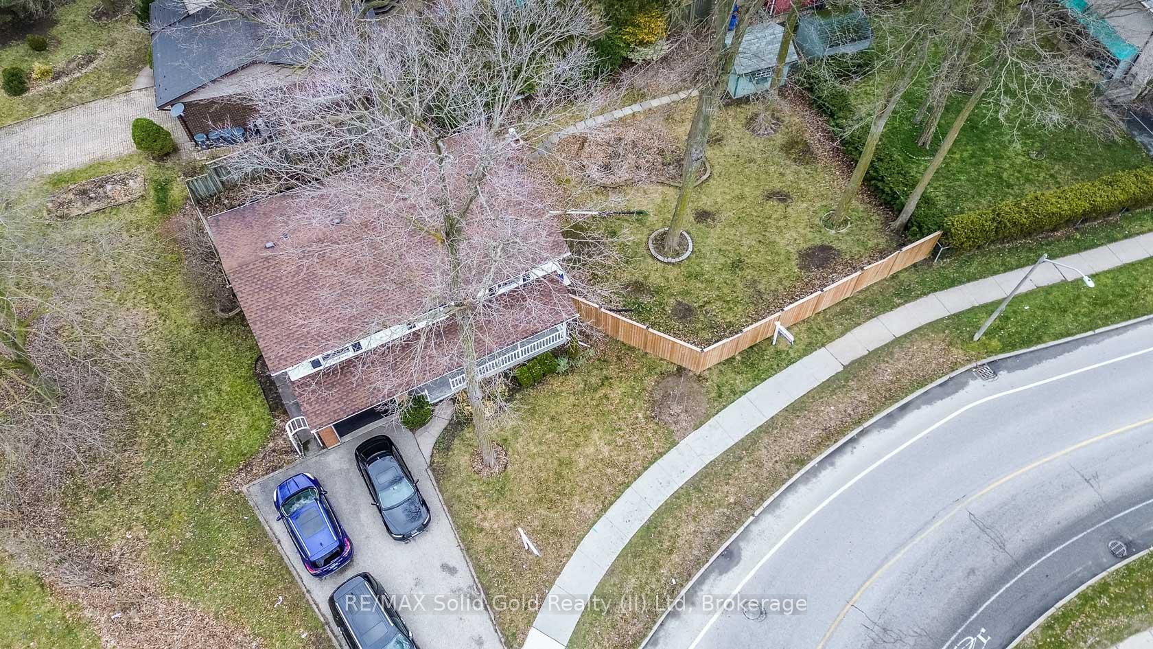 Photo 3 of 462+464 Hazel Street, Waterloo — HOMEH