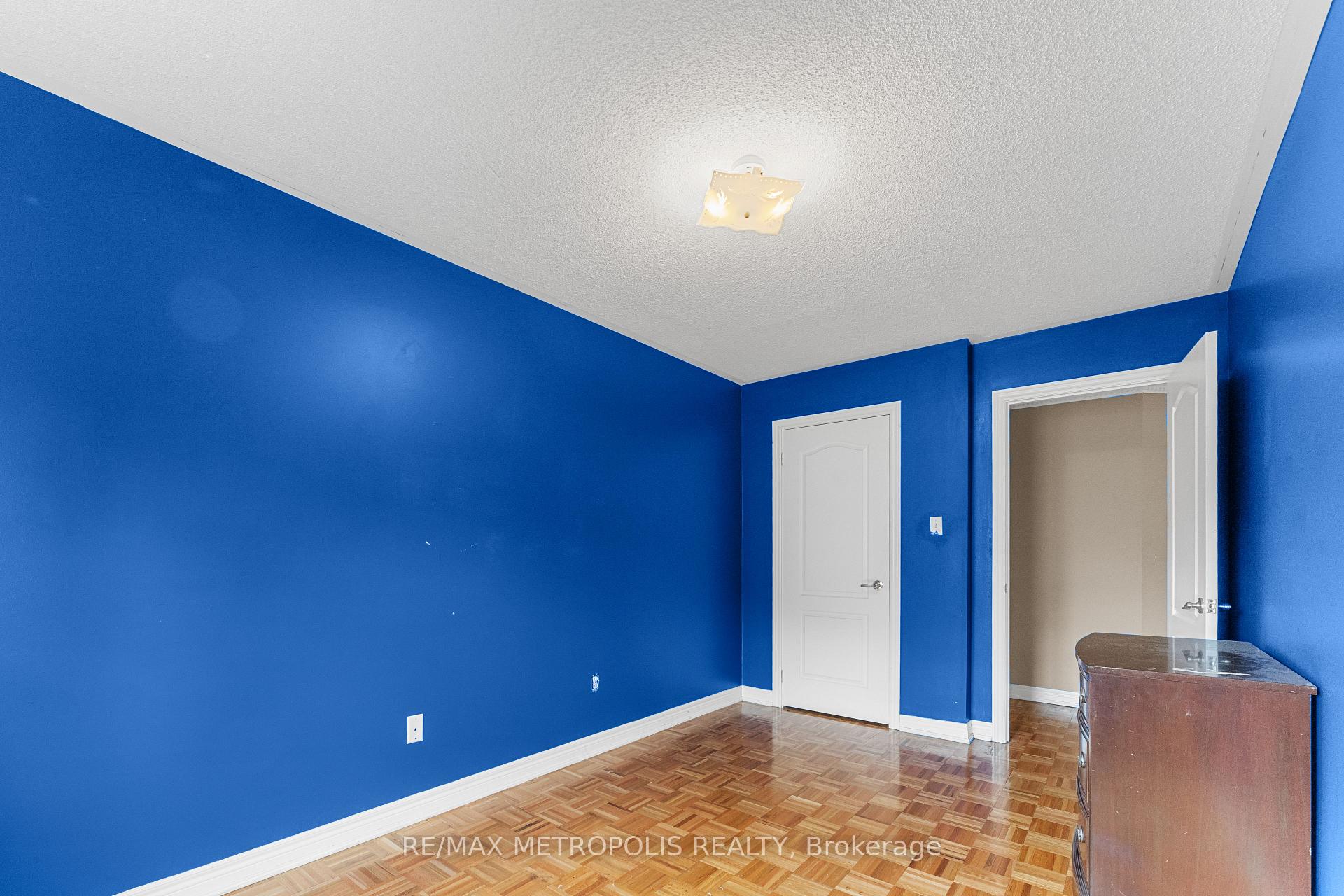 Photo 31 of 1 St Etienne Drive, Vaughan, Vellore Village — HOMEH