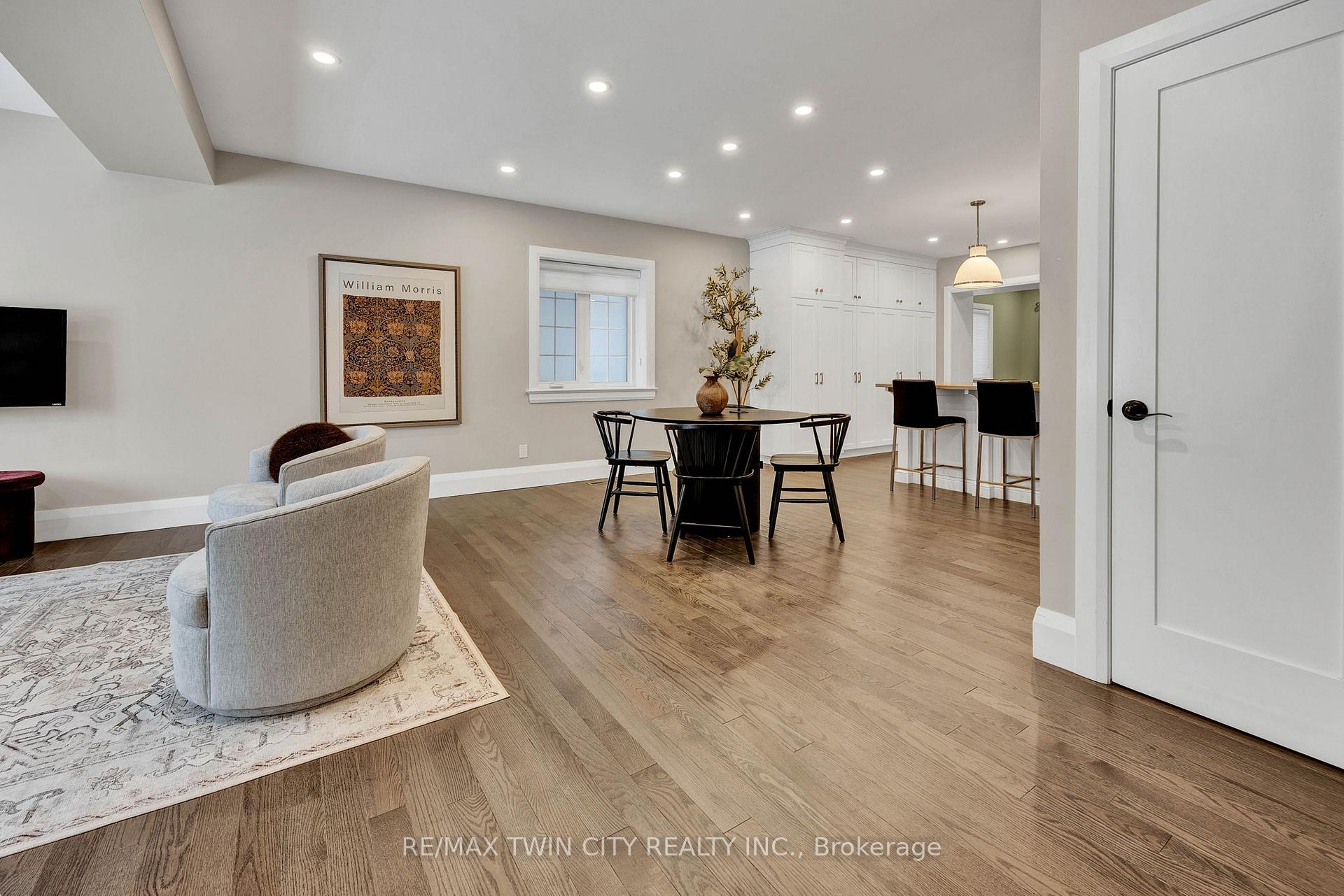Photo 5 of 80 Allen Street W, Waterloo — HOMEH