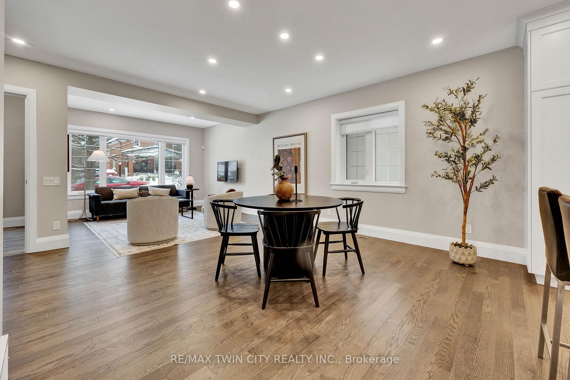 Photo 13 of 80 Allen Street W, Waterloo — HOMEH