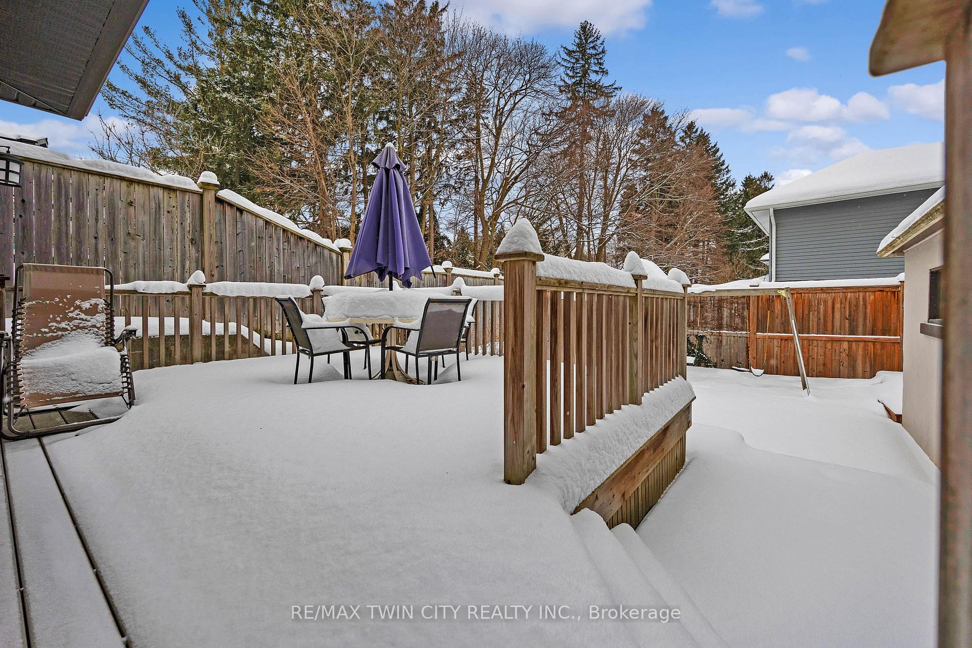 Photo 31 of 80 Allen Street W, Waterloo — HOMEH