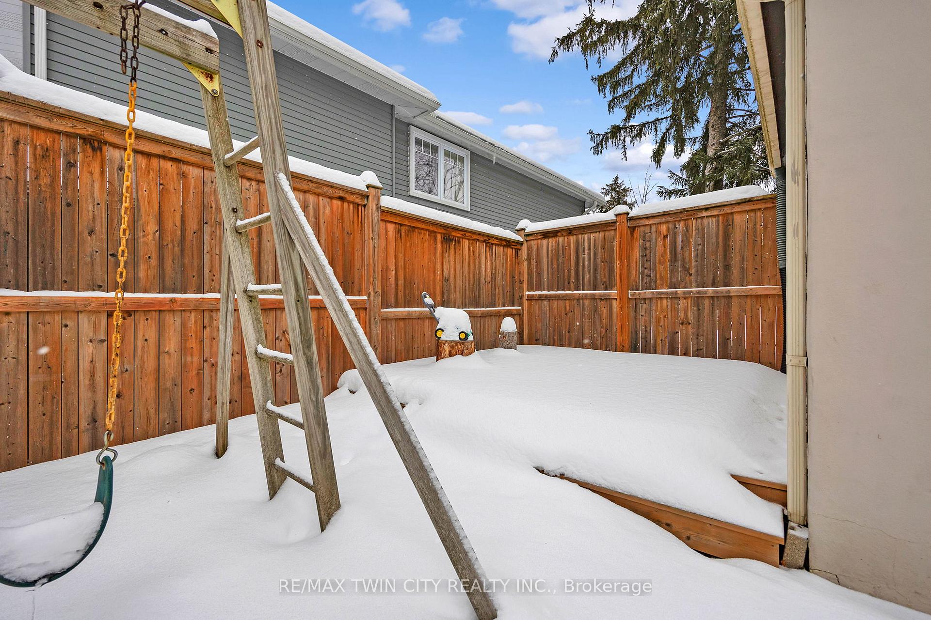 Photo 32 of 80 Allen Street W, Waterloo — HOMEH