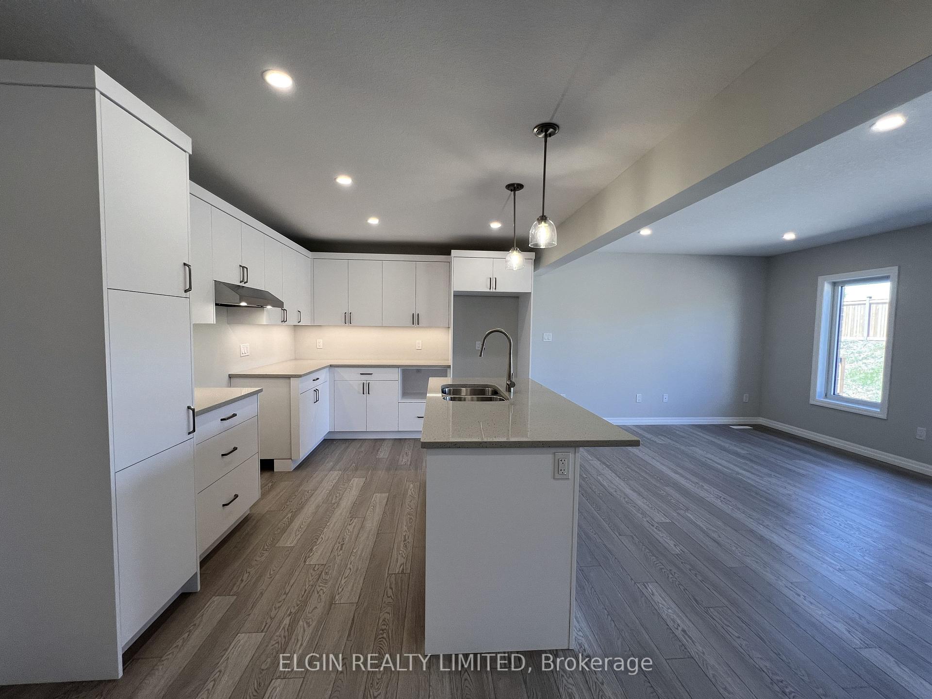 Photo 4 of 97 Willow Drive, Aylmer — HOMEH