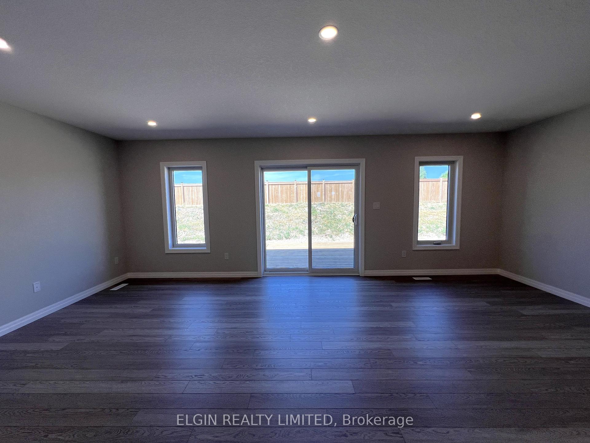 Photo 10 of 97 Willow Drive, Aylmer — HOMEH