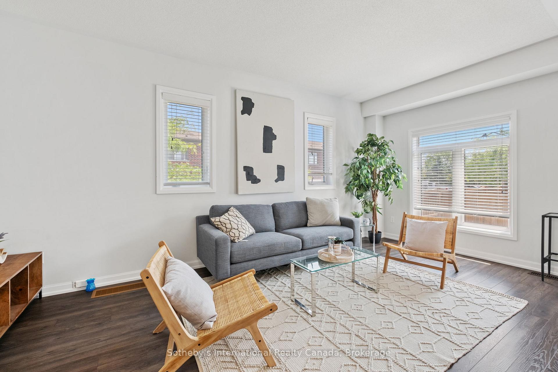 Photo 10 of 91 Longshore Way, Whitby, Port Whitby — HOMEH