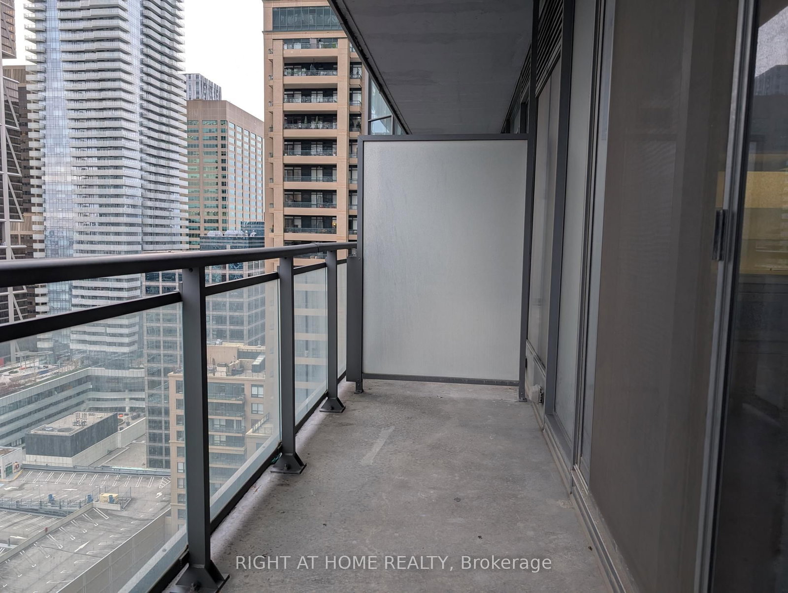 Photo 8 of Unit 2903, 45 Charles St E, Toronto, Church-Yonge Corridor — HOMEH