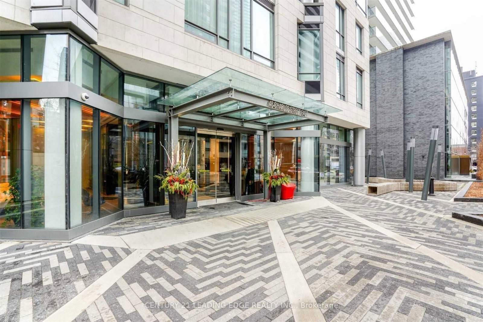 Photo 4 of Unit 205, 45 Charles St E, Toronto, Church-Yonge Corridor — HOMEH