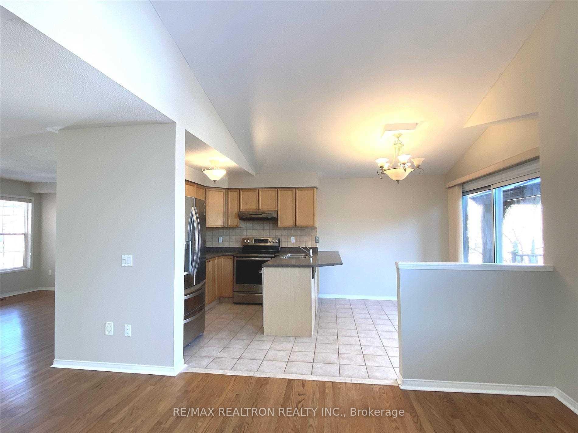 Photo 14 of 83 Gartshore Drive, Whitby, Williamsburg — HOMEH