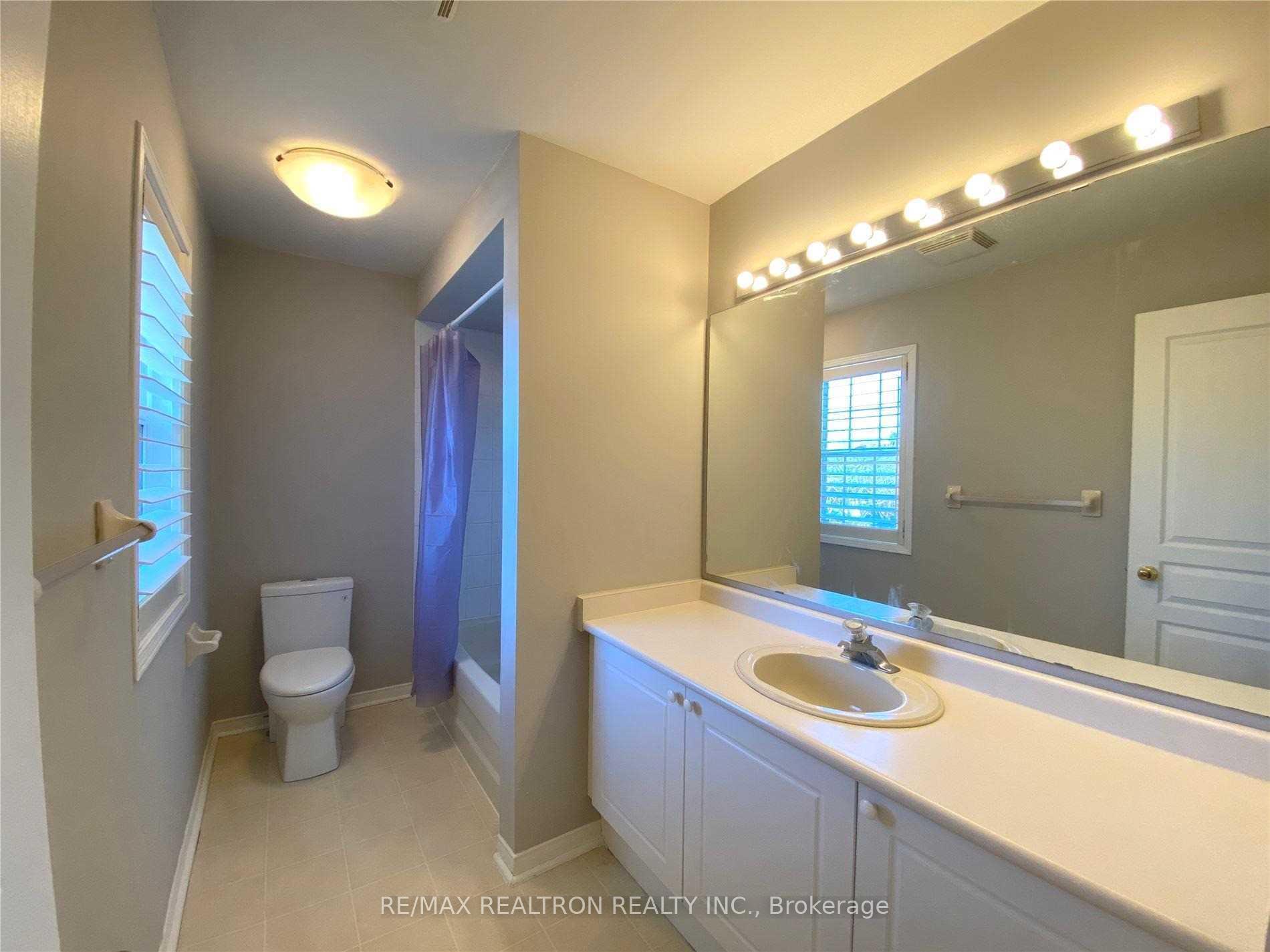Photo 24 of 83 Gartshore Drive, Whitby, Williamsburg — HOMEH