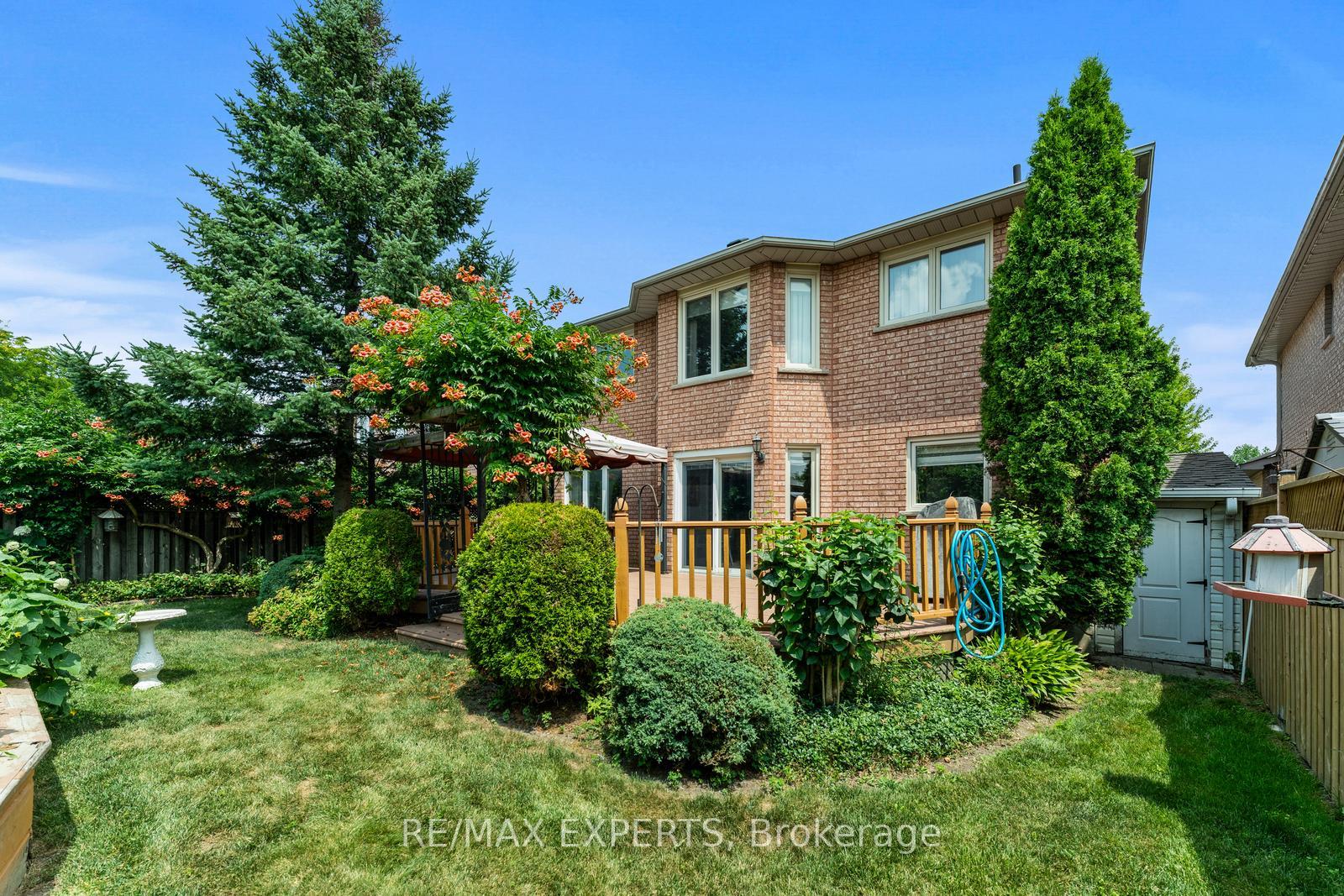 Photo 42 of 52 Dolores Crescent, Vaughan, Elder Mills — HOMEH