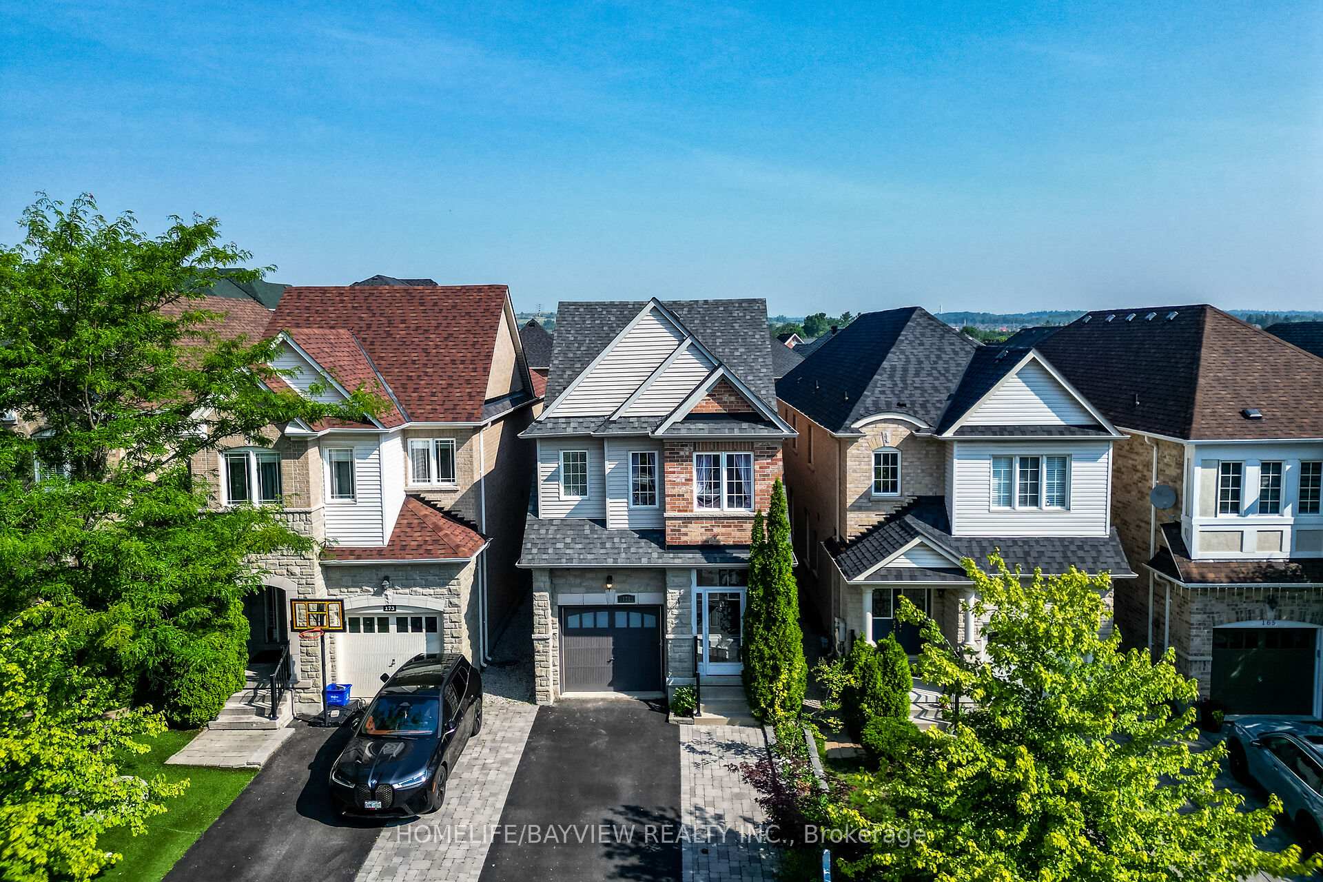 Photo 2 of 171 Carrier Crescent, Vaughan, Patterson — HOMEH