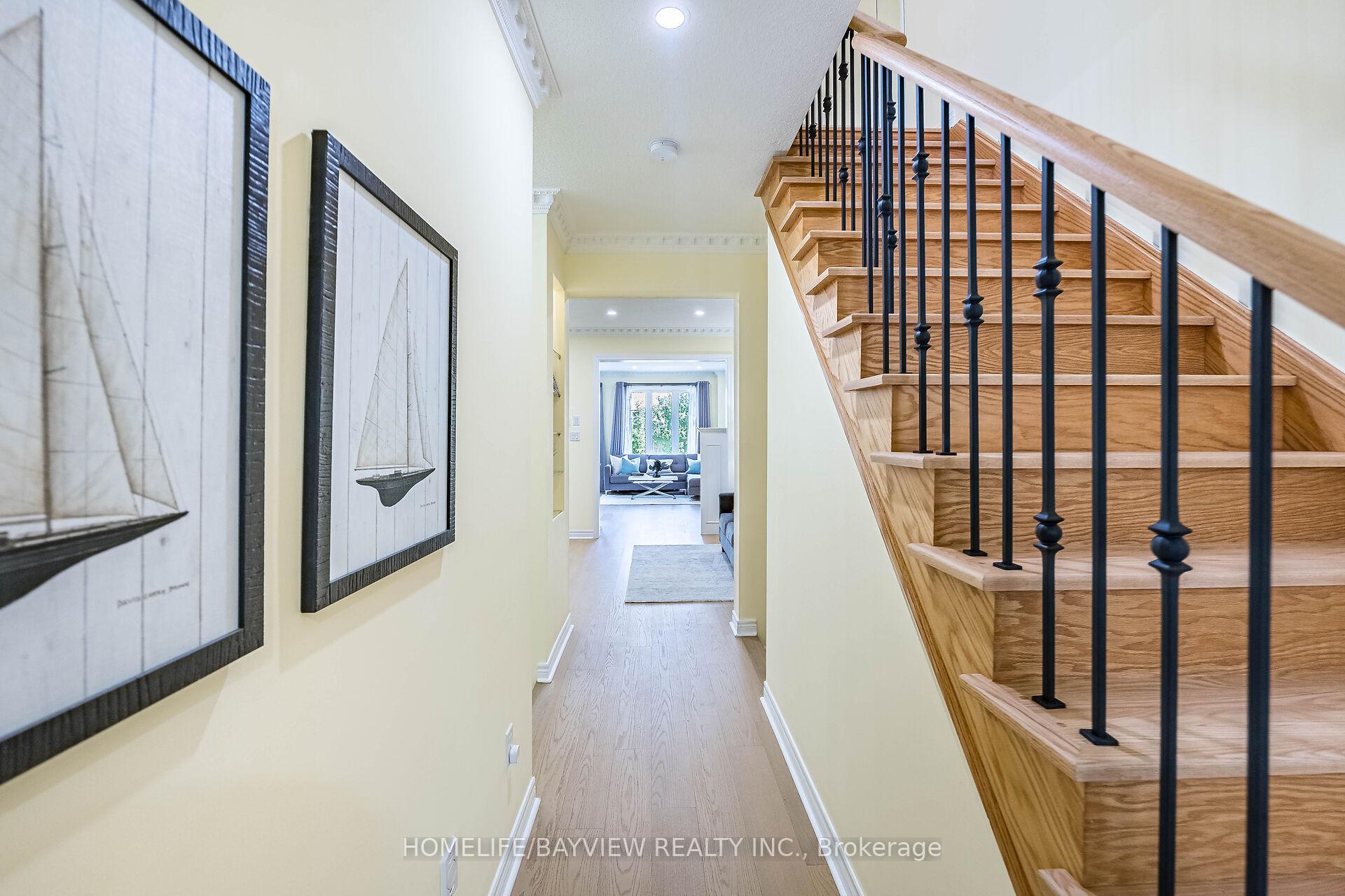 Photo 10 of 171 Carrier Crescent, Vaughan, Patterson — HOMEH
