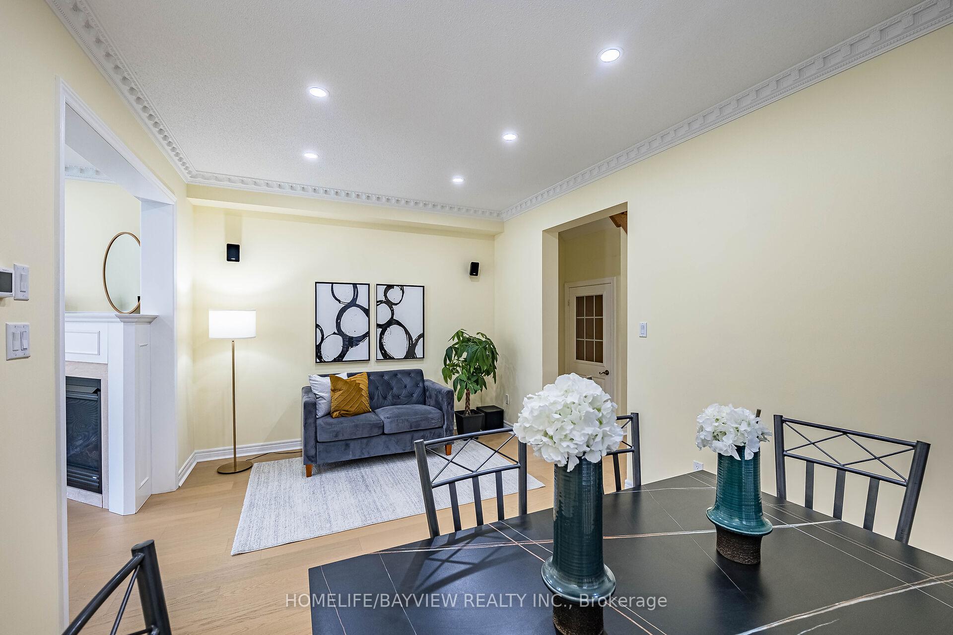 Photo 14 of 171 Carrier Crescent, Vaughan, Patterson — HOMEH