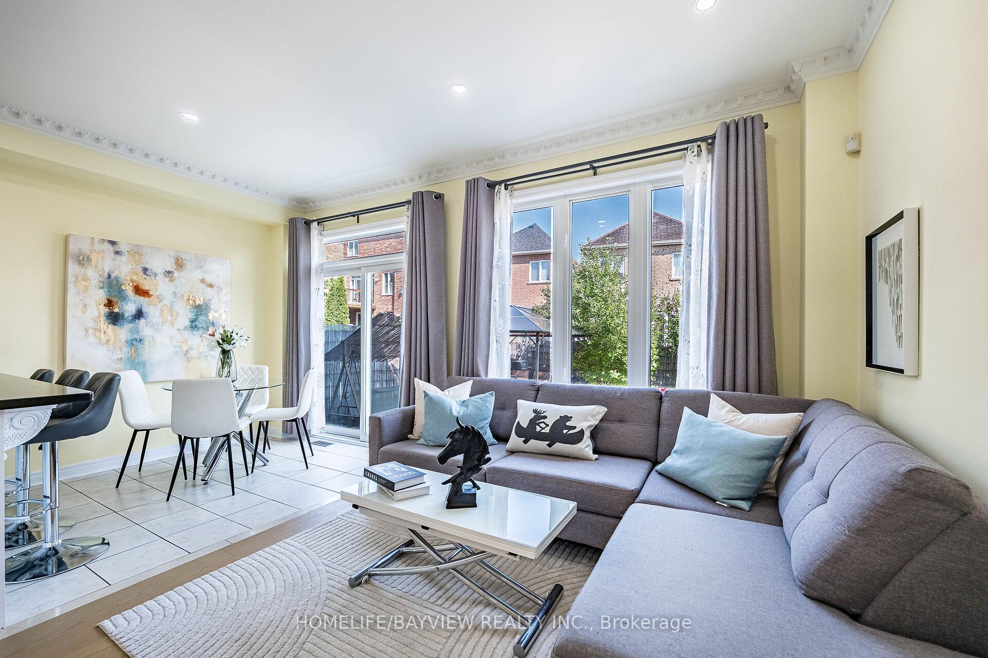Photo 19 of 171 Carrier Crescent, Vaughan, Patterson — HOMEH