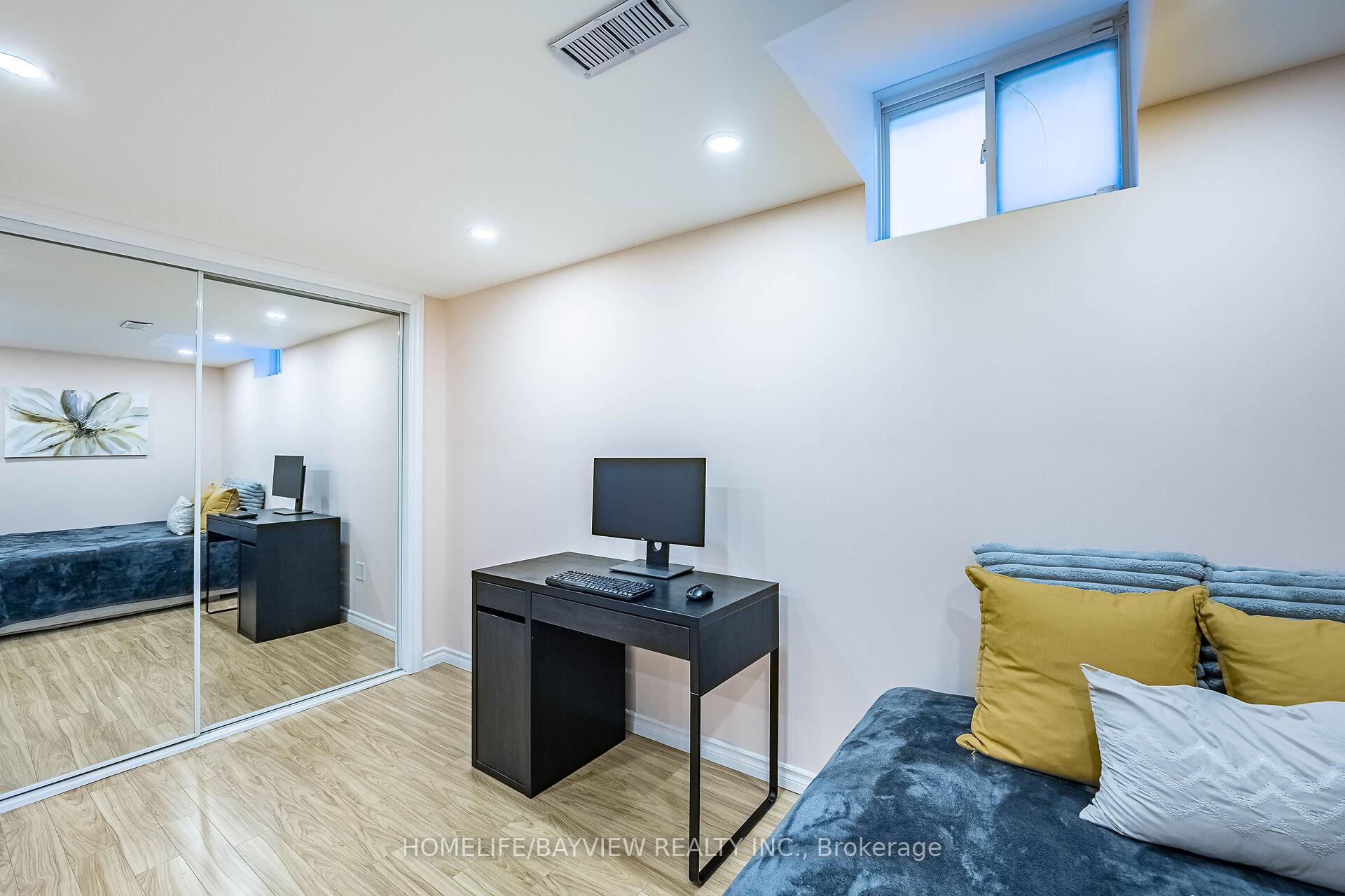 Photo 42 of 171 Carrier Crescent, Vaughan, Patterson — HOMEH
