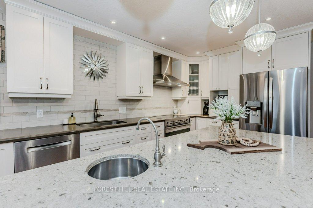 Photo 9 of 568 Little Dover Crescent, Waterloo — HOMEH