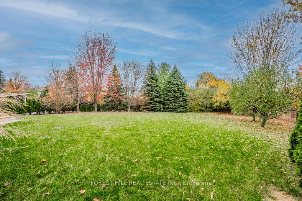Photo 32 of 568 Little Dover Crescent, Waterloo — HOMEH