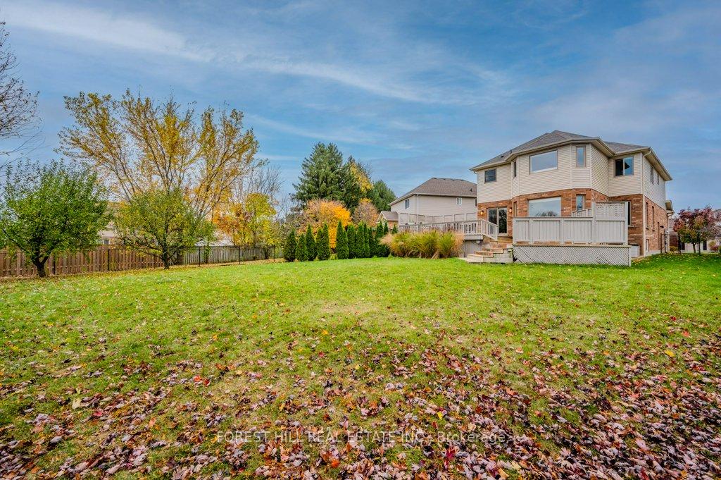 Photo 33 of 568 Little Dover Crescent, Waterloo — HOMEH