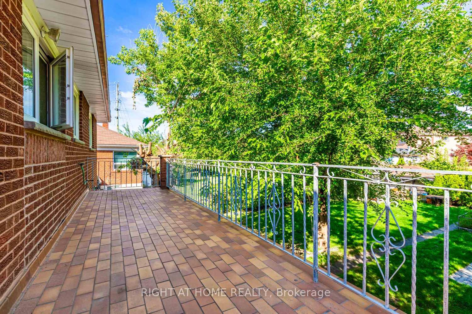 Photo 11 of 2230 Old Rutherford Road, Vaughan, Maple — HOMEH