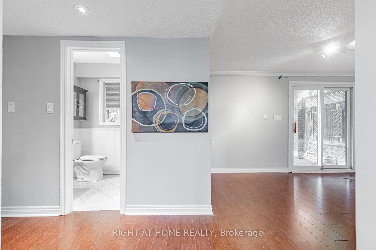 Photo 26 of 2230 Old Rutherford Road, Vaughan, Maple — HOMEH