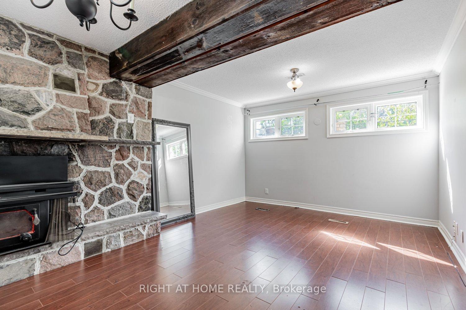 Photo 29 of 2230 Old Rutherford Road, Vaughan, Maple — HOMEH