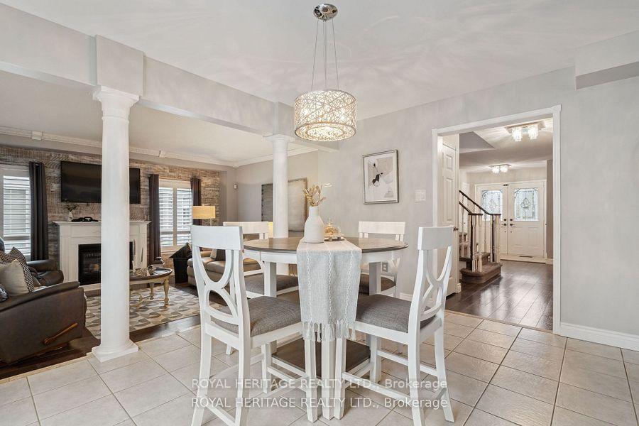 Photo 11 of 57 Croxall Boulevard, Whitby, Brooklin — HOMEH