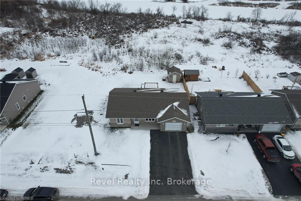Photo 32 of 196 Dovercourt Road, West Nipissing, Sturgeon Falls — HOMEH