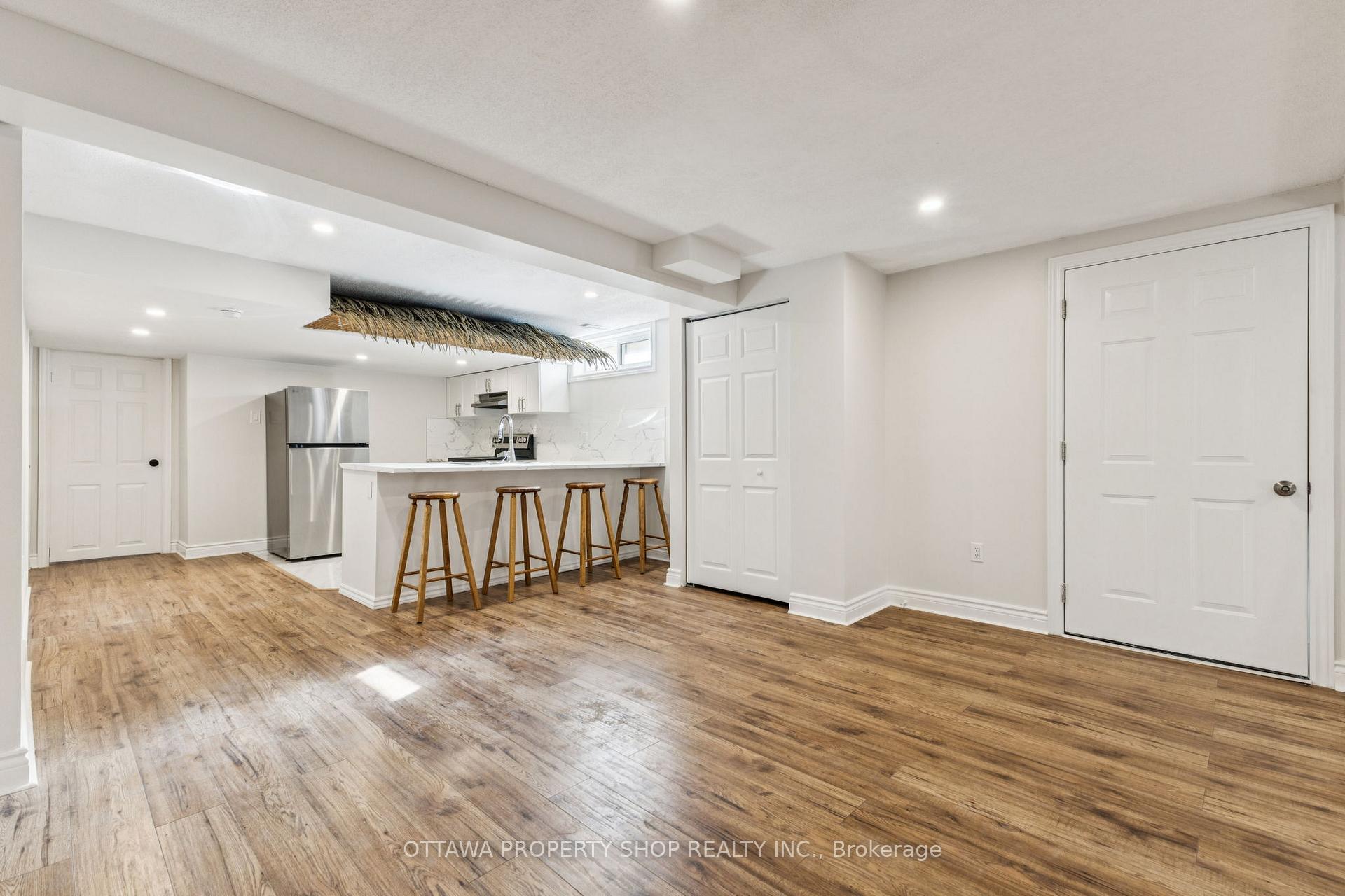 Photo 6 of 46 Flint Court, Ottawa, Barrhaven - Pheasant Run — HOMEH