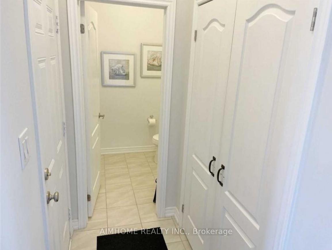Photo 8 of 91 Decast Crescent, Markham, Box Grove — HOMEH