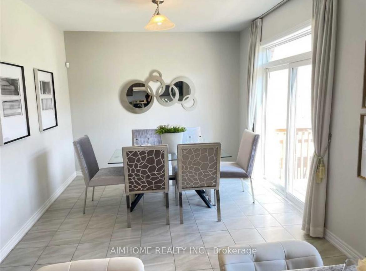 Photo 12 of 91 Decast Crescent, Markham, Box Grove — HOMEH