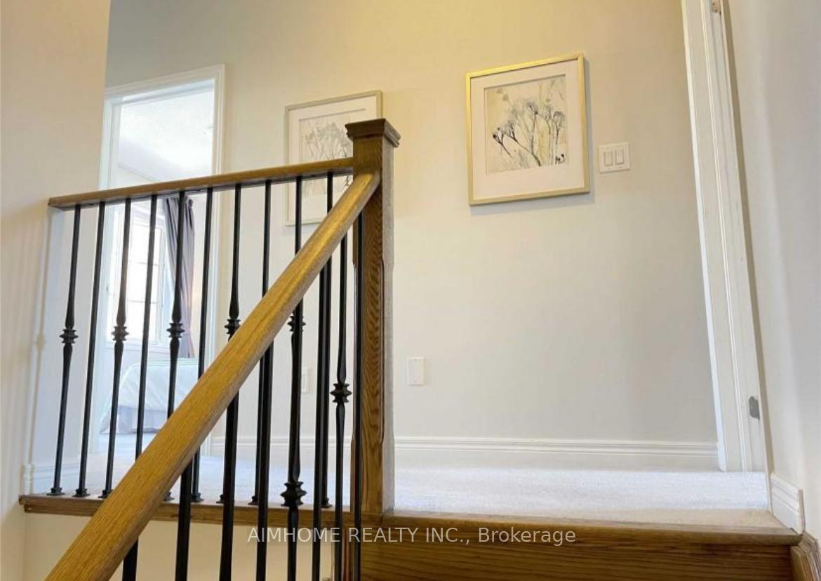 Photo 16 of 91 Decast Crescent, Markham, Box Grove — HOMEH