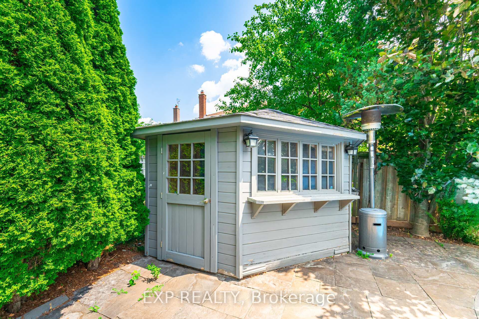 Photo 45 of 40 Waterside Crescent, Vaughan, Maple — HOMEH