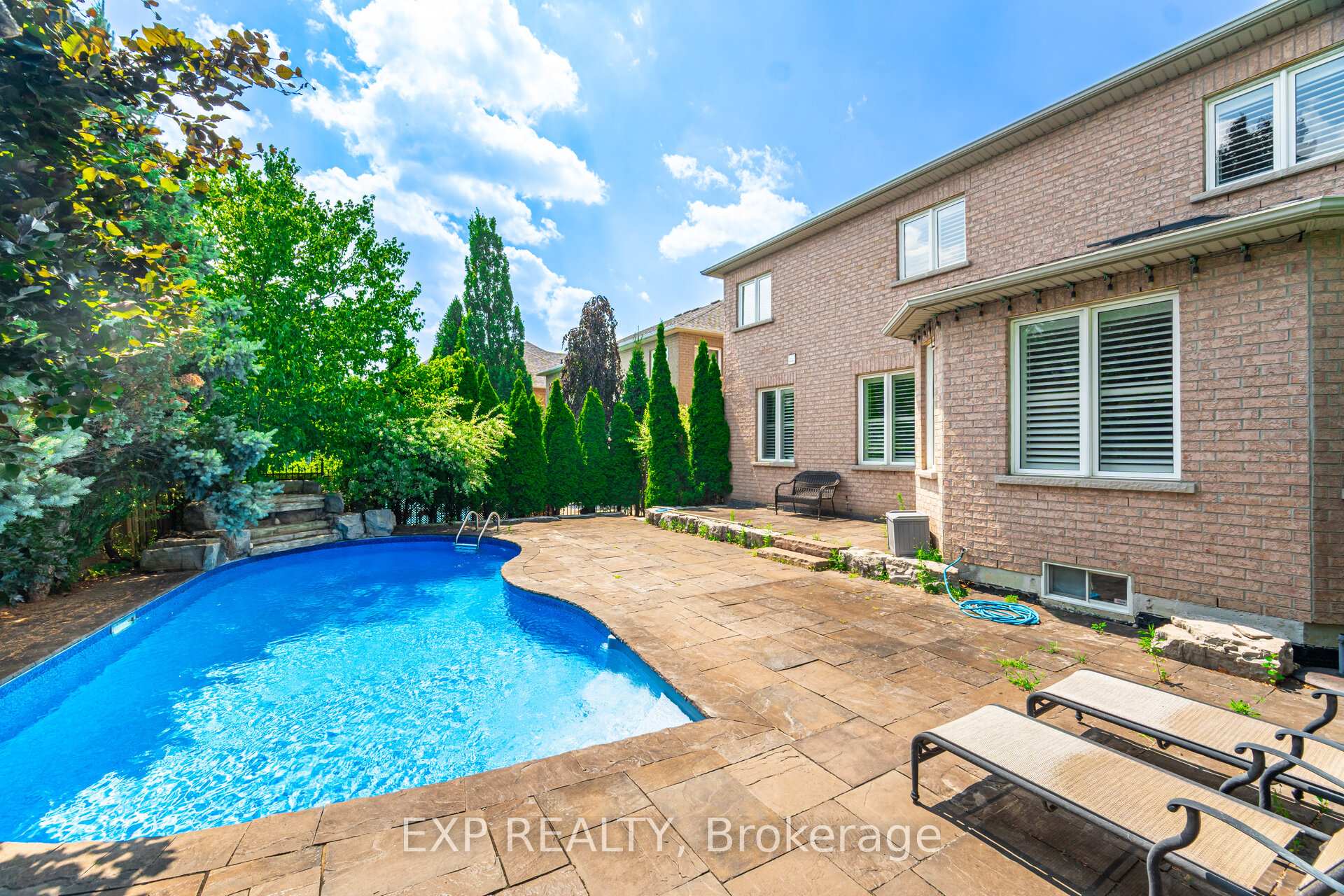 Photo 47 of 40 Waterside Crescent, Vaughan, Maple — HOMEH
