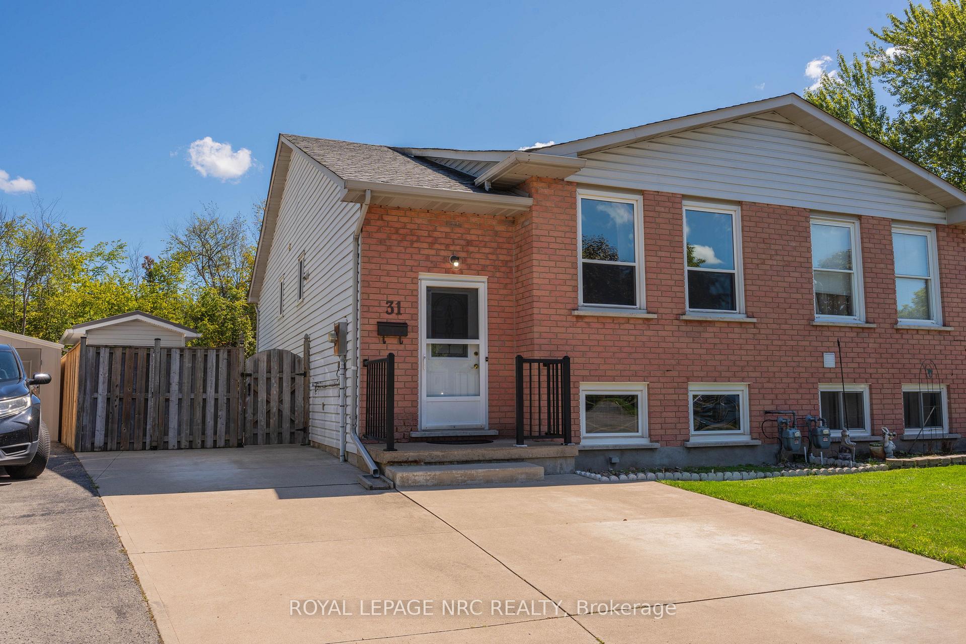 Photo 3 of 31 Station Street, Welland, Broadway — HOMEH